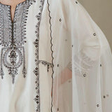 Ivory Kalidaar Embroidered Kurta Set