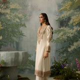 Ira Kurta Set