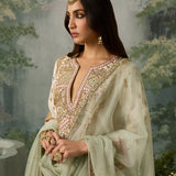 Ira Kurta Set