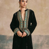 Mehr Velvet Kurta Set-RTS