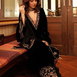 Fiza Gold Zardozi Kurta Set