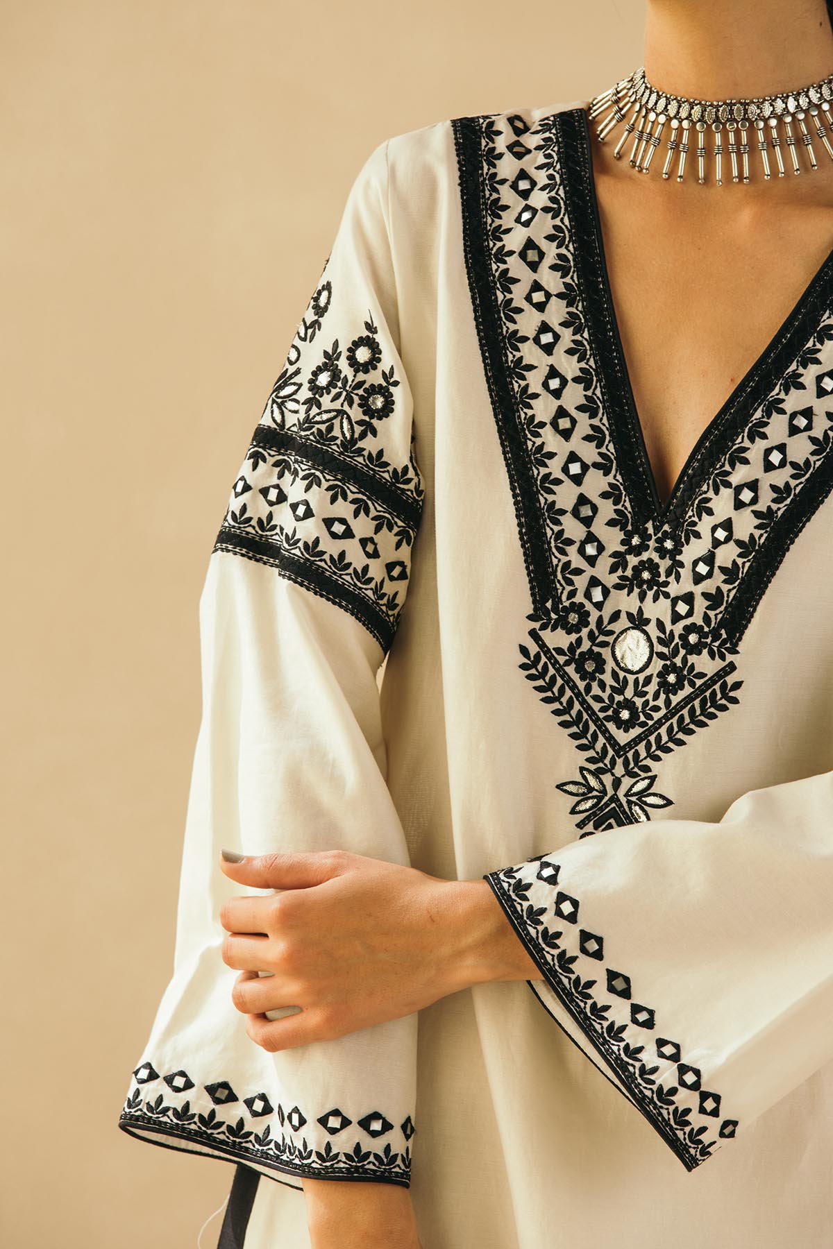 Straight Ebony & Ivory Appliqued Kurta Set