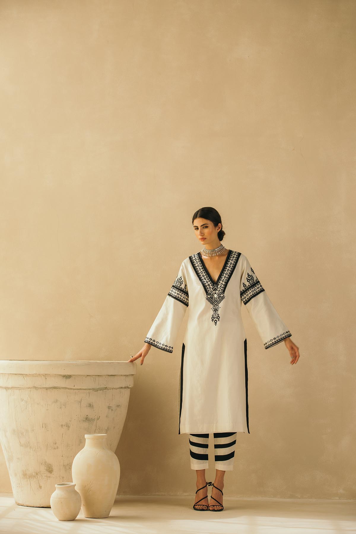 Straight Ebony & Ivory Appliqued Kurta Set