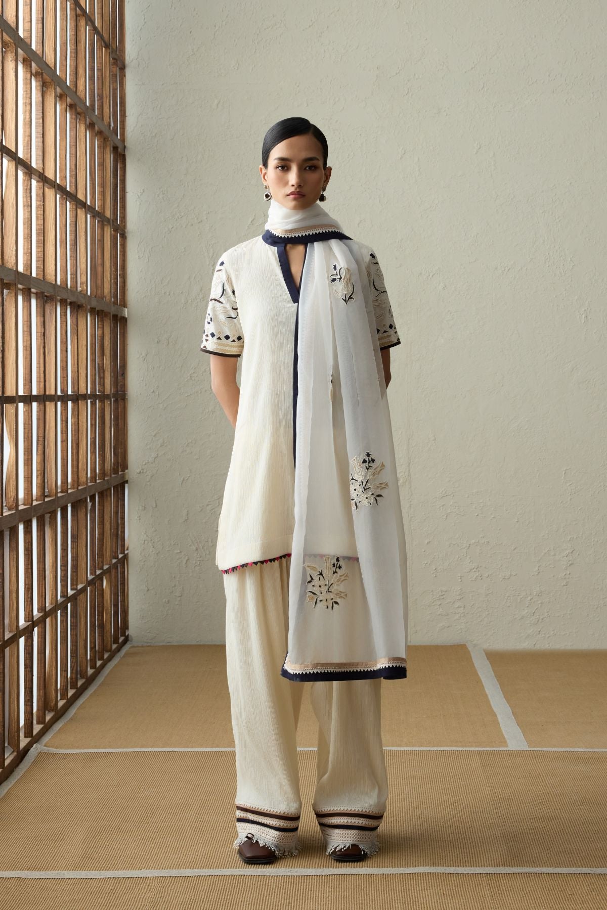 Hasu - Ivory Kurta Set-RTS