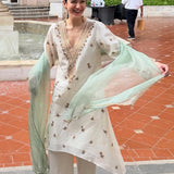 Vana - Ivory Kurta Set