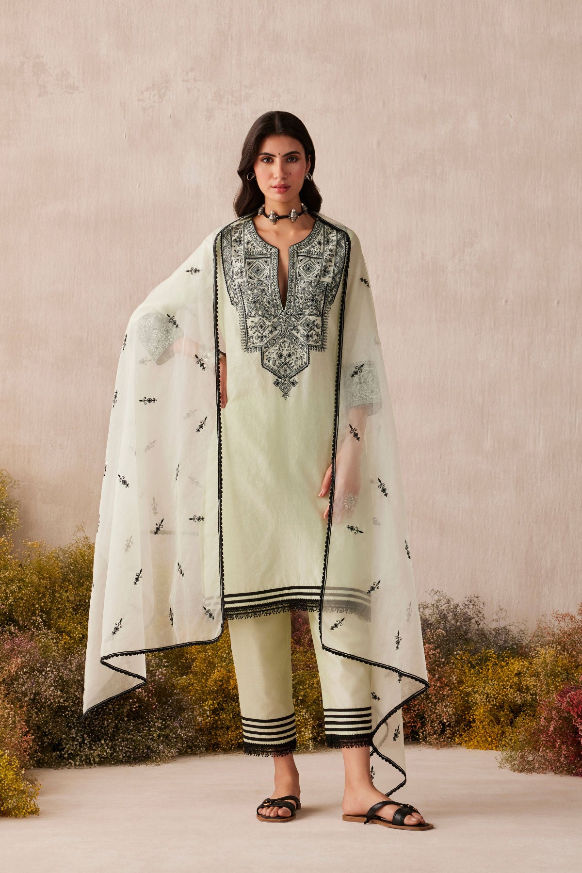 Meadow Dew Kurta Set