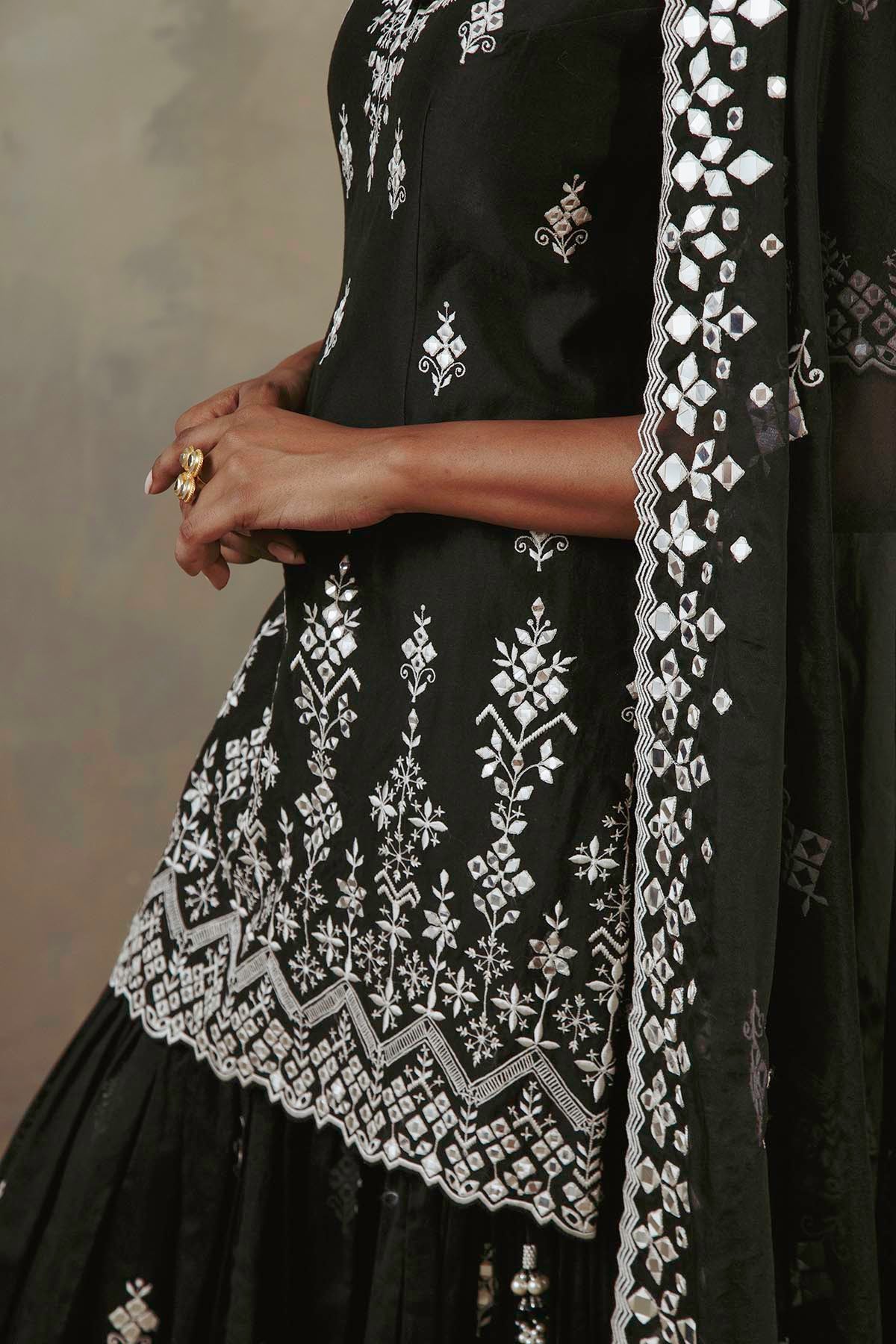 Ebony Abstract Mirror Gharara Set