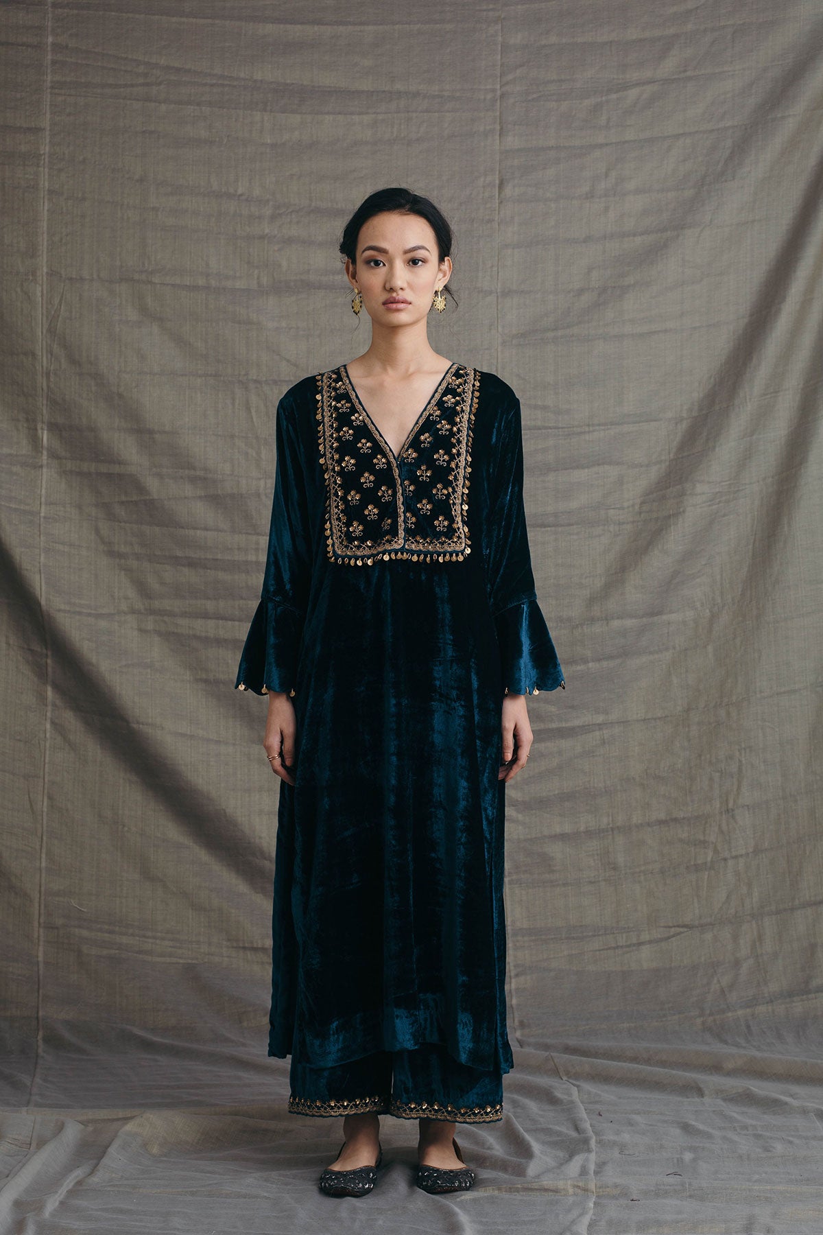 Peacock Blue Silk Velvet Kurta Set