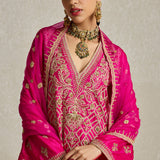 Chitta Kukkad Salwar Set