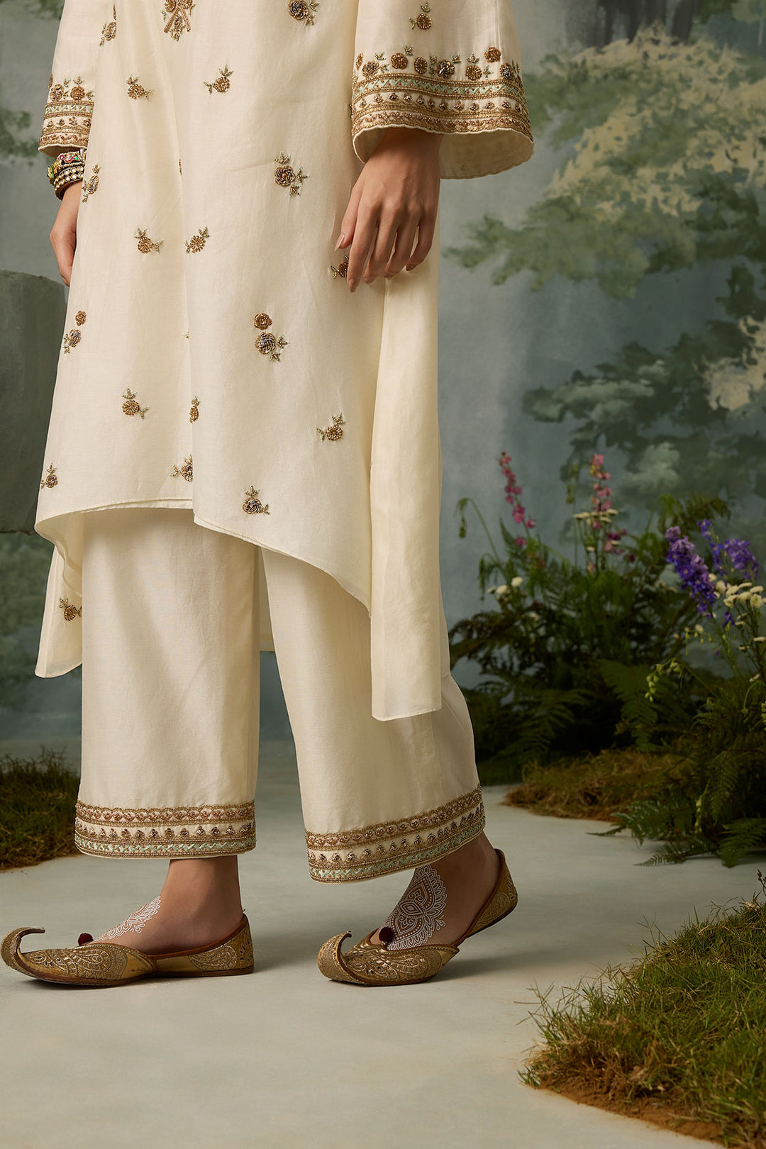 Indra Kurta