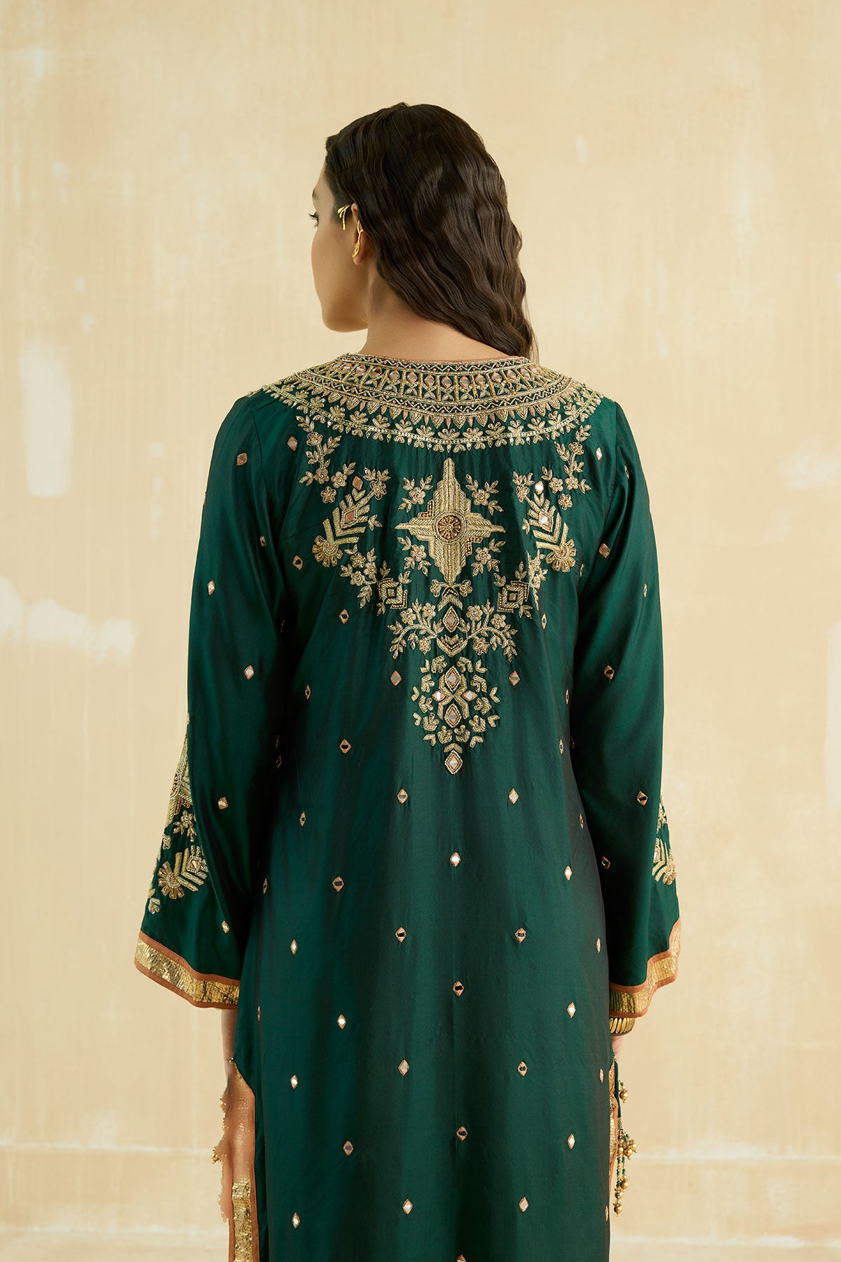 Gulnaar Kaftan