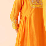 Orange Musings V-neck Kurta Set