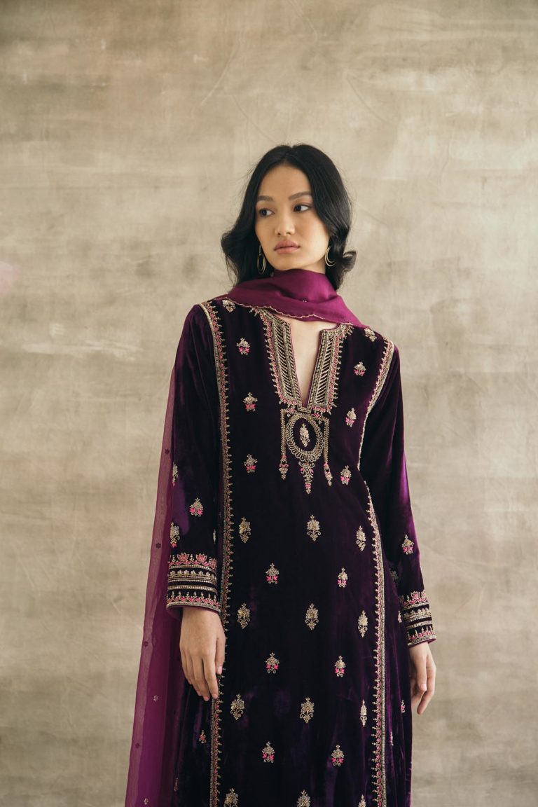 Velvet Mughal Motif Kurta Set