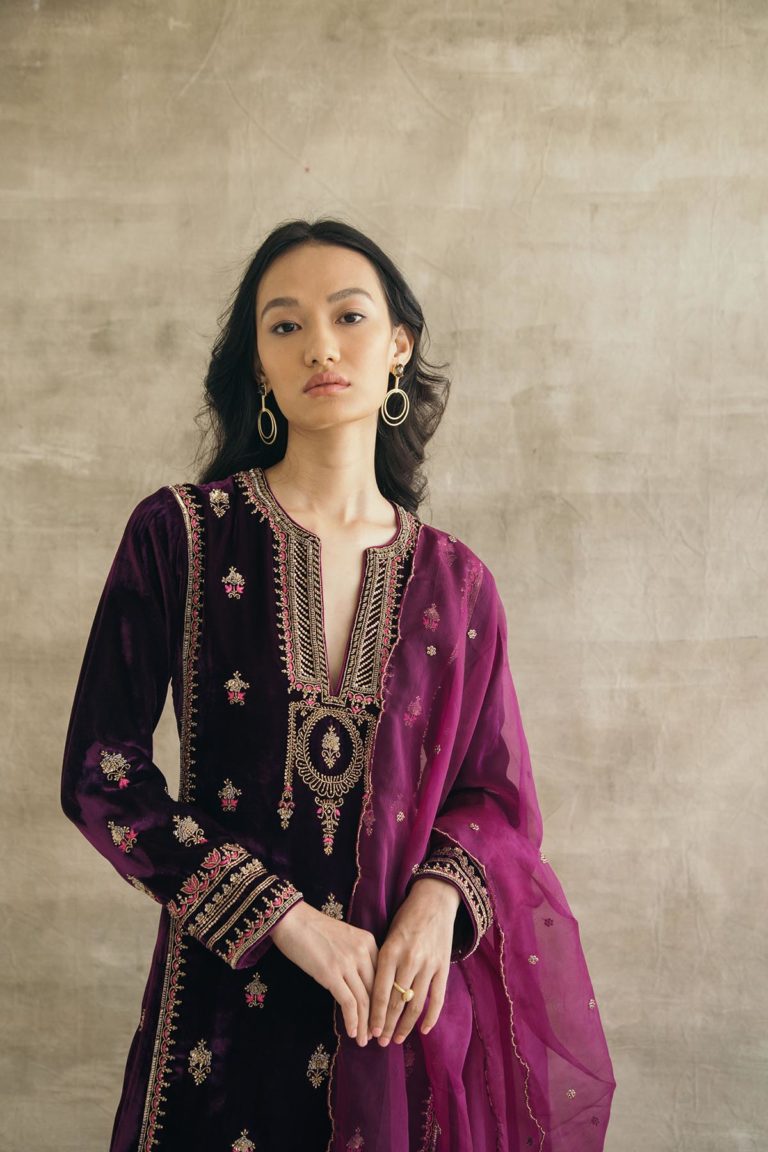 Velvet Mughal Motif Kurta Set