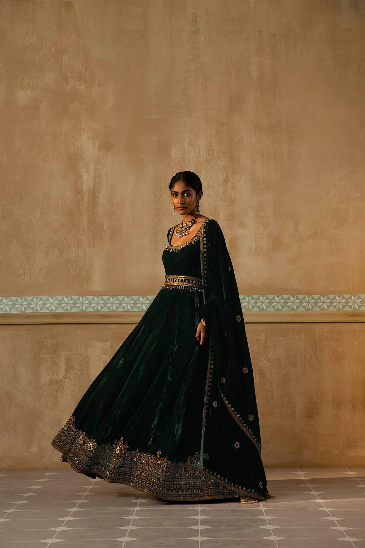 Sureena Chowdhri Bottle Green Velvet Embroidered Anarkali Sureena Chowdhri Bottle Green Velvet Embroidered Anarkali